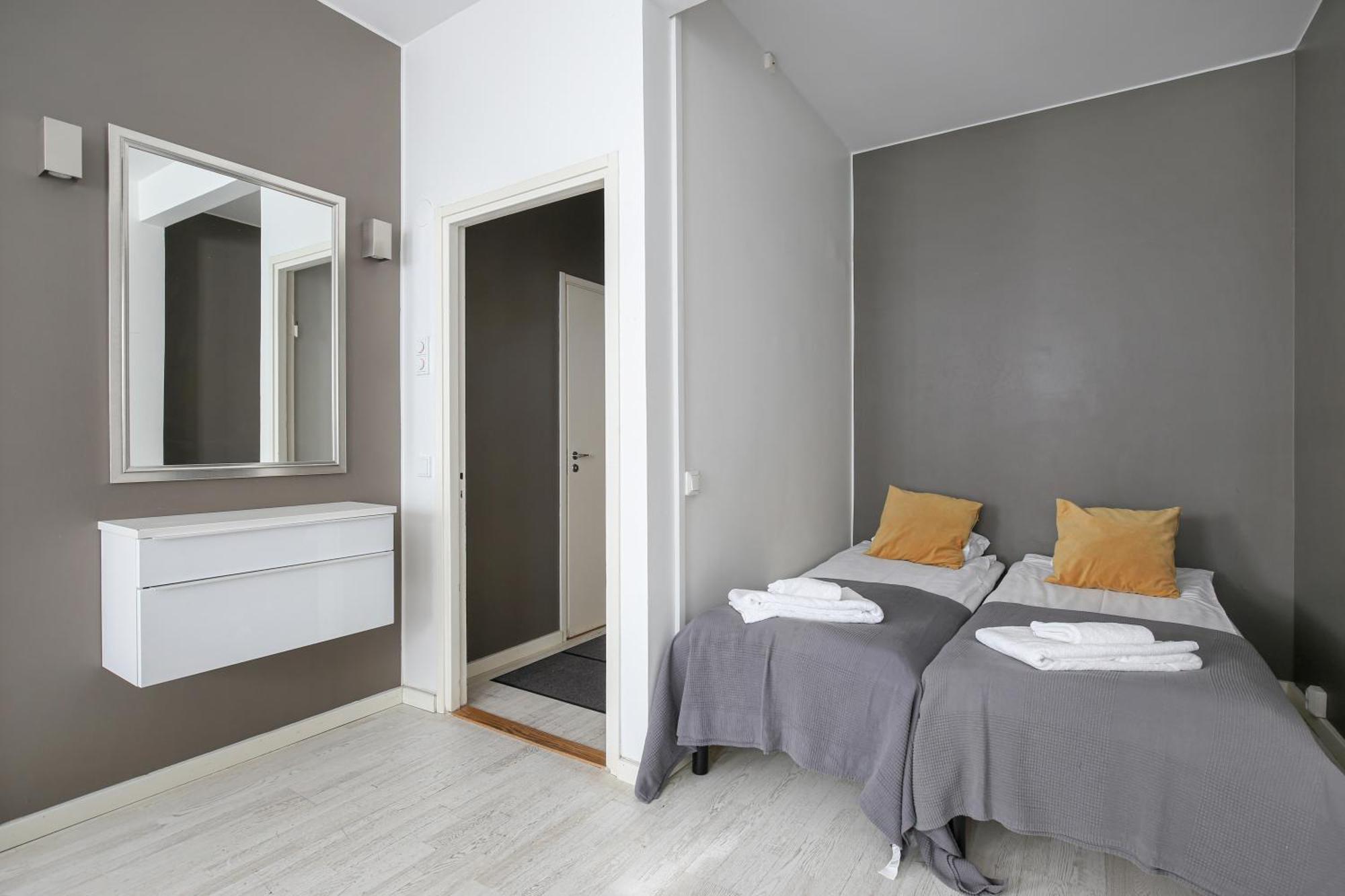Kotimaailma Apartments Kamppi - Studio For 2 赫尔辛基 外观 照片