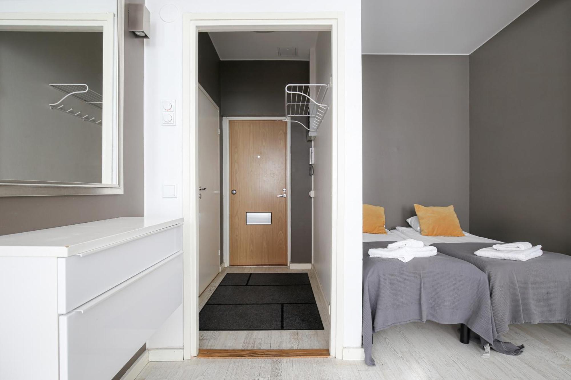 Kotimaailma Apartments Kamppi - Studio For 2 赫尔辛基 外观 照片
